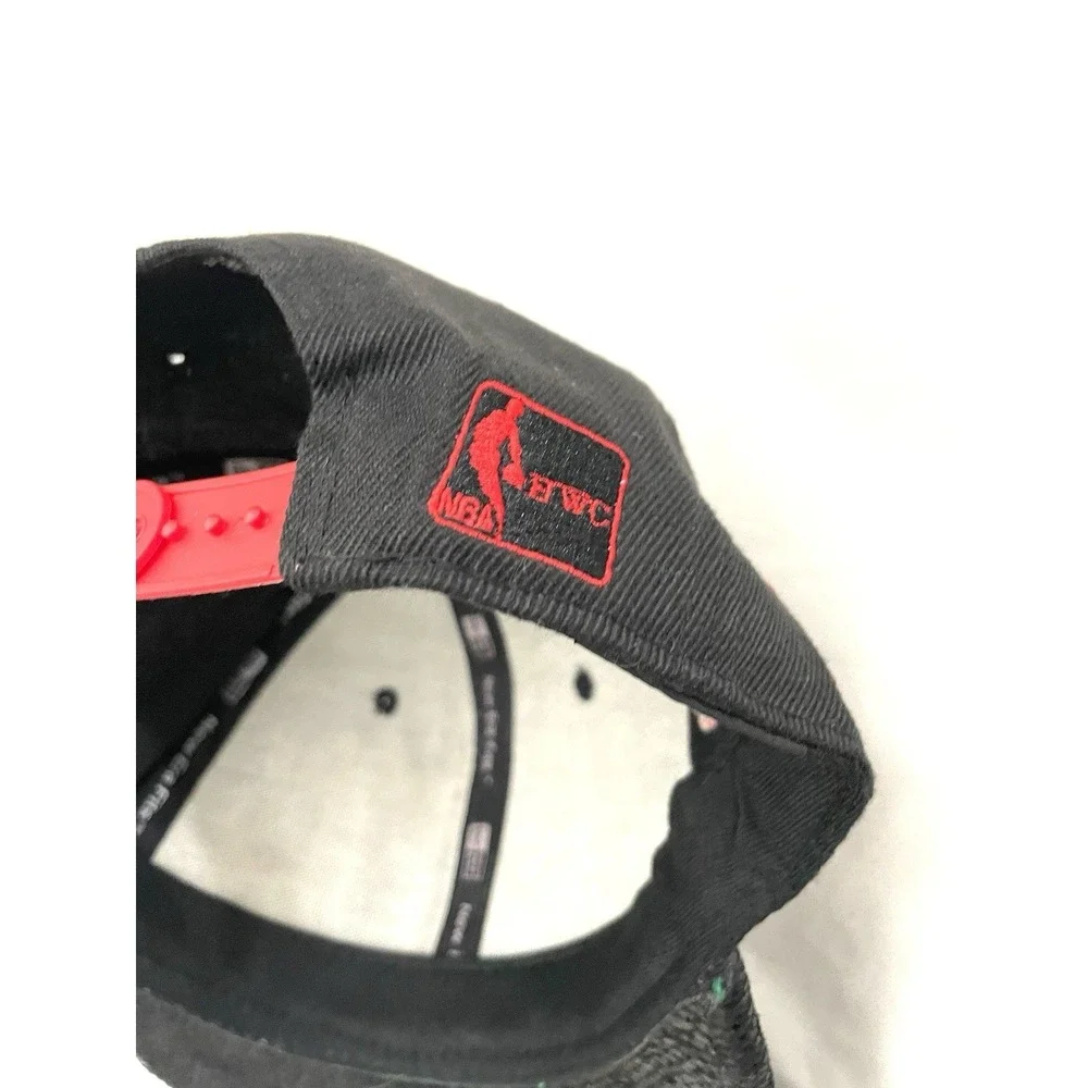Chicago‎ Bulls New Era Snakeskin Bill Snapback Hat Black NBA Hardwood Classics